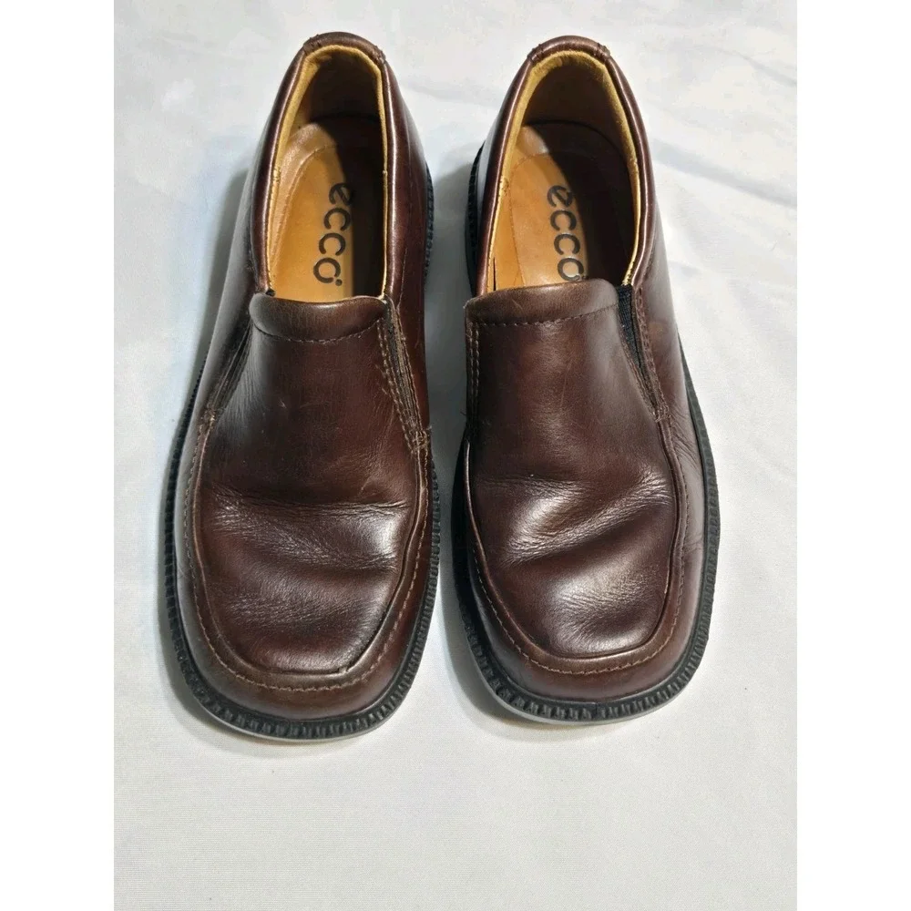 ECCO Boys Brown Leather Slip On Loafers Size EUR 30/ US 12 Slip Resist Preppy